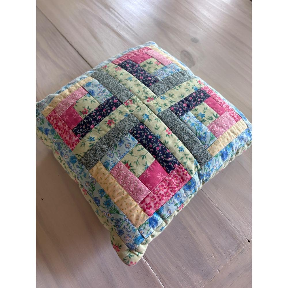 Vintage Handmade Quilted Patchwork Log Cabin Floral Pillow 12x12 Cottagecore - Picture 8 of 9